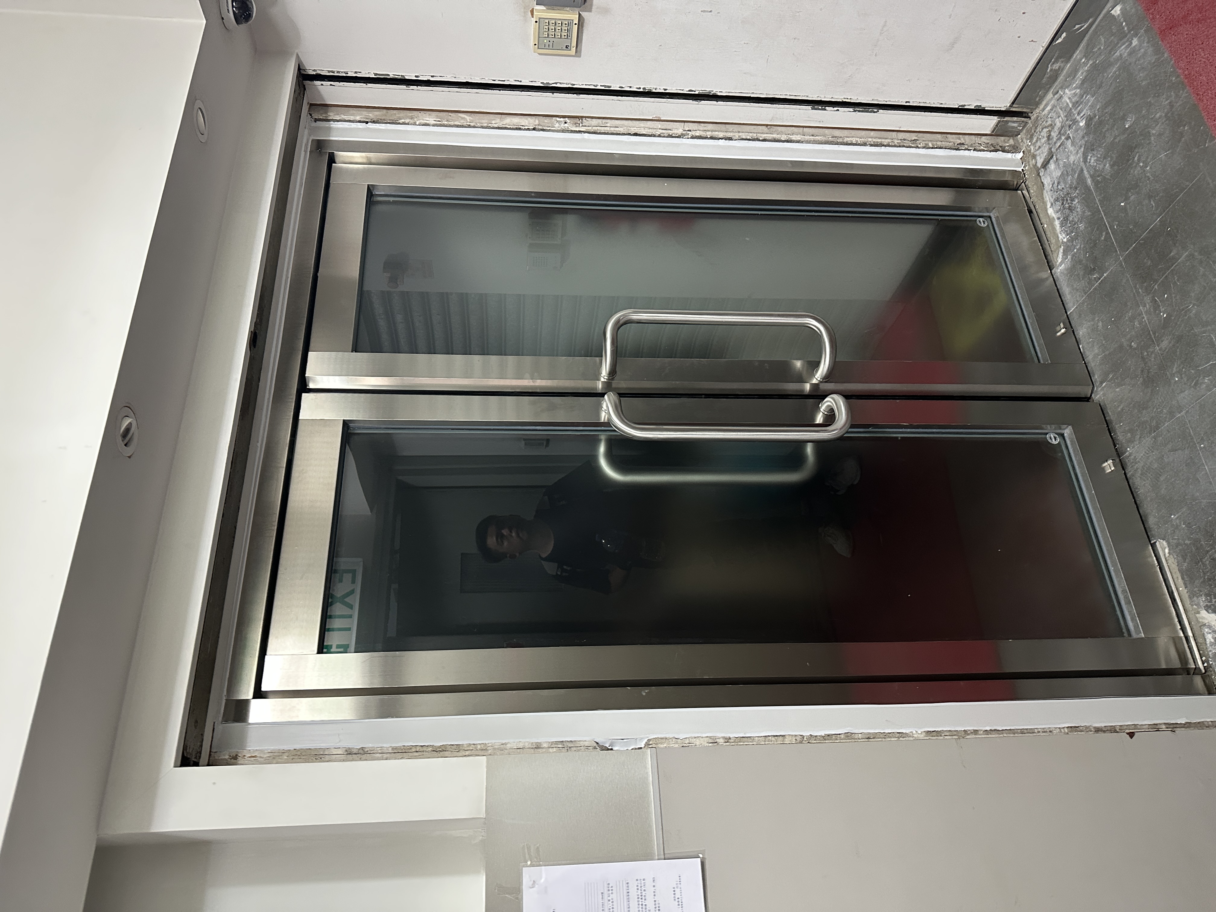 安泰工業大廈。兩小時防火門 完工相片 2