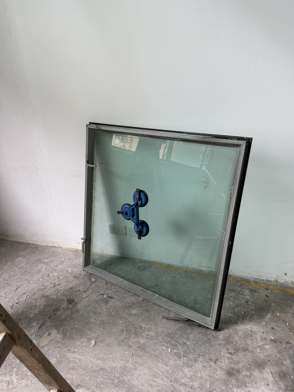 元朗科技中心。更換窗鉸及限位較 完工相片 3